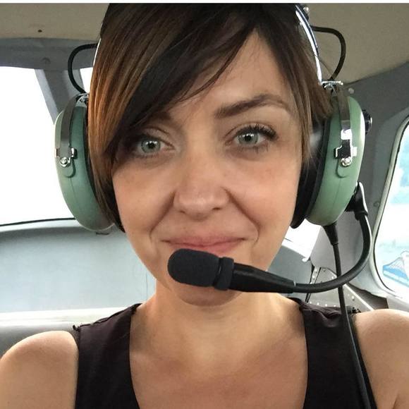 Meet your Posher, Elaine - Picture 1 of 1